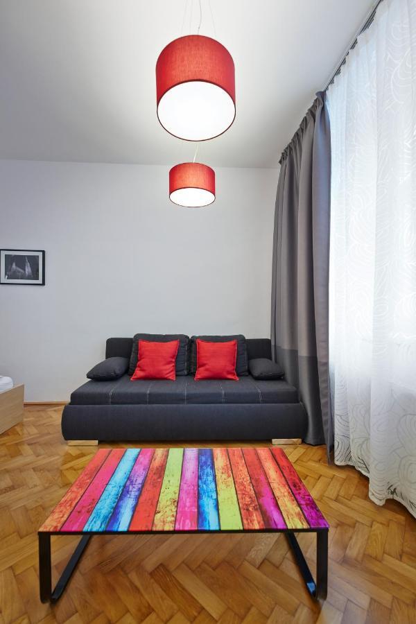 Stadthalle - Familycityapartment * Vienne